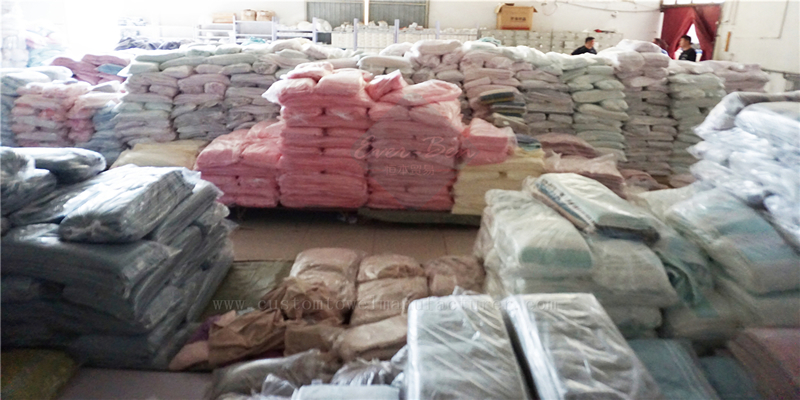 China Bulk Bamboo Cotton Towel Bathrobes Wholesale Bathroom poncho Scheet towel Manufacturer
